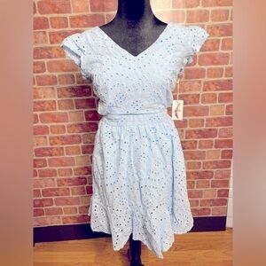 Islet Back Out Blue Dress Size M